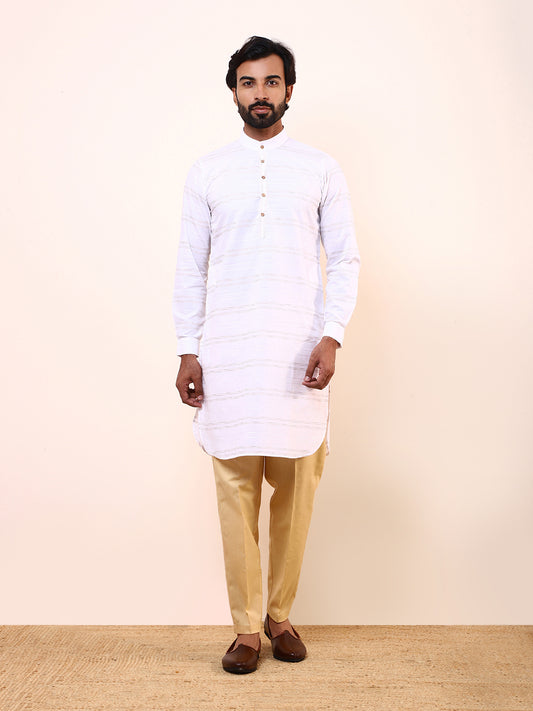 Witty White Solid Men’s Kurta